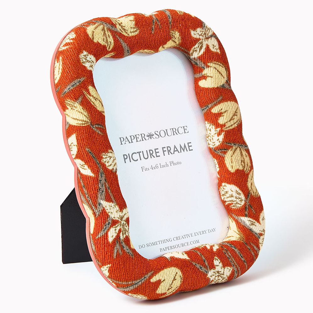 Embroidered Photo Frame w/ Floral Pattern - Image 2