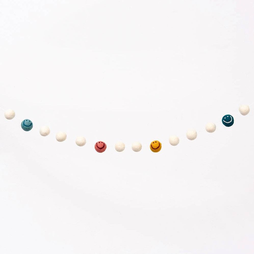 Happy Face Felt Garland - Image 2