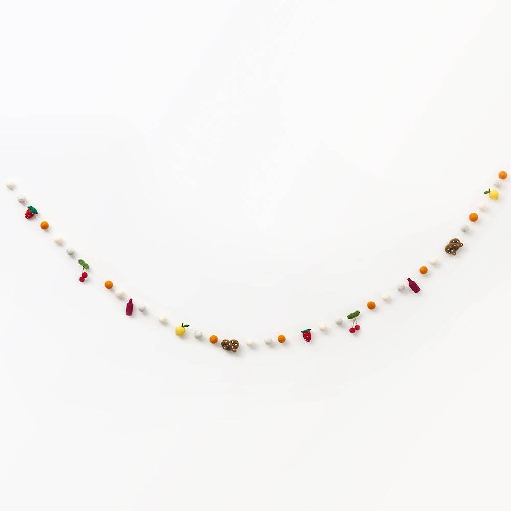 Picnic Party Felt Garland - Image 2