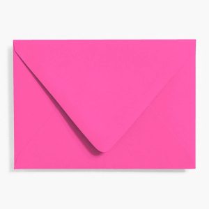 4 Bar Fuchsia Envelopes