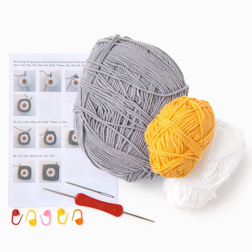 Daisy Crochet Tote Bag Kit - Image 2