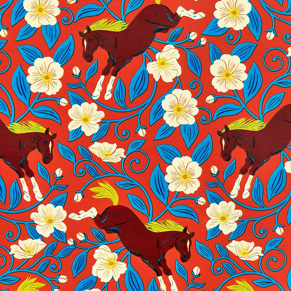Wild Horse Roses Roll Wrap - Image 3