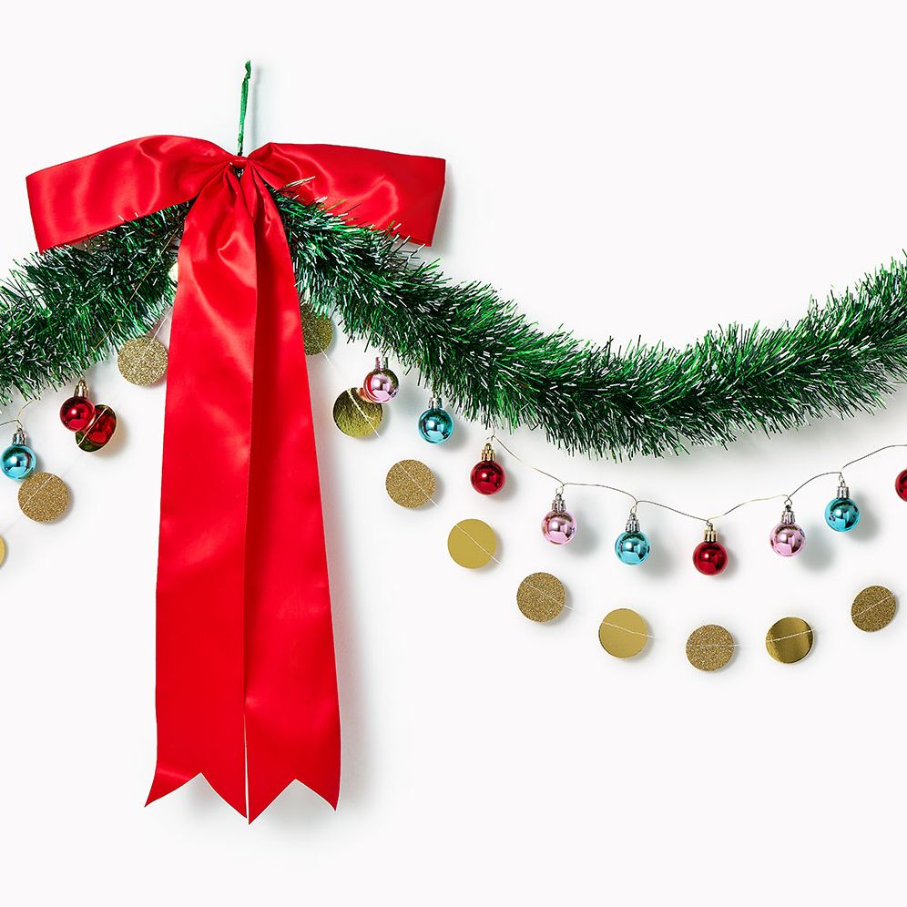 Tinsel and Ornament Garland - Image 3