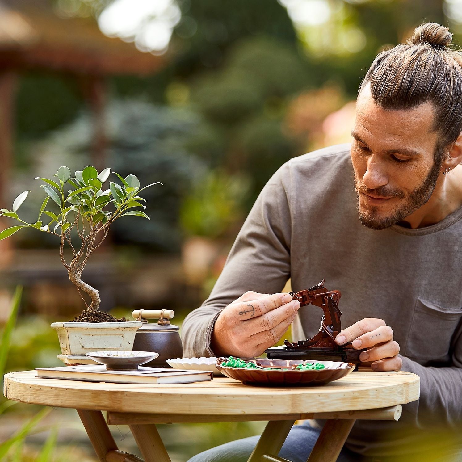LEGO Adult Builders Expert Bonsai Tree 10281 - Image 2