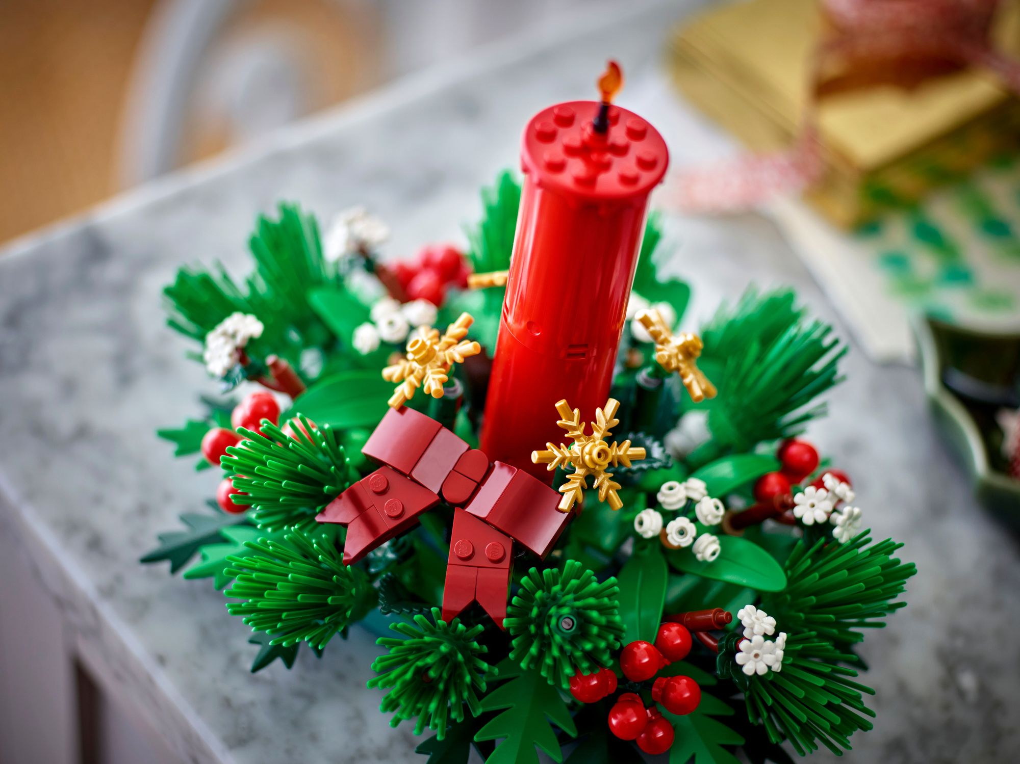 LEGO Iconic Christmas Table Decoration 40743 - Image 4