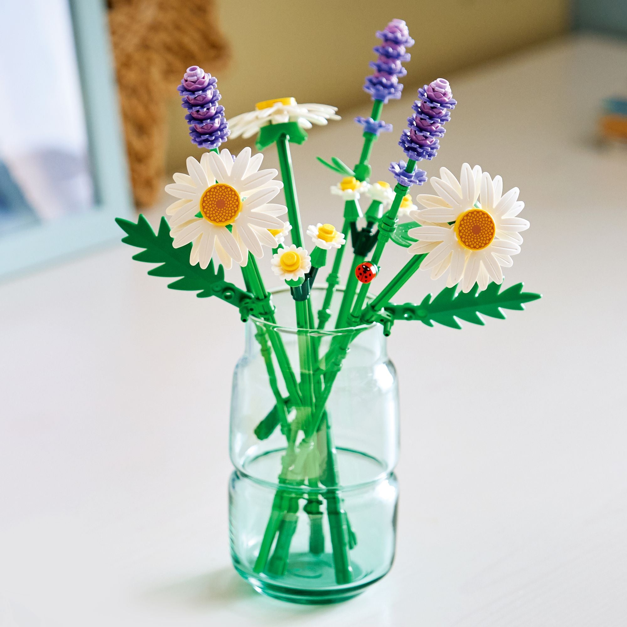 LEGO Botanicals Daisies 11508 - Image 5