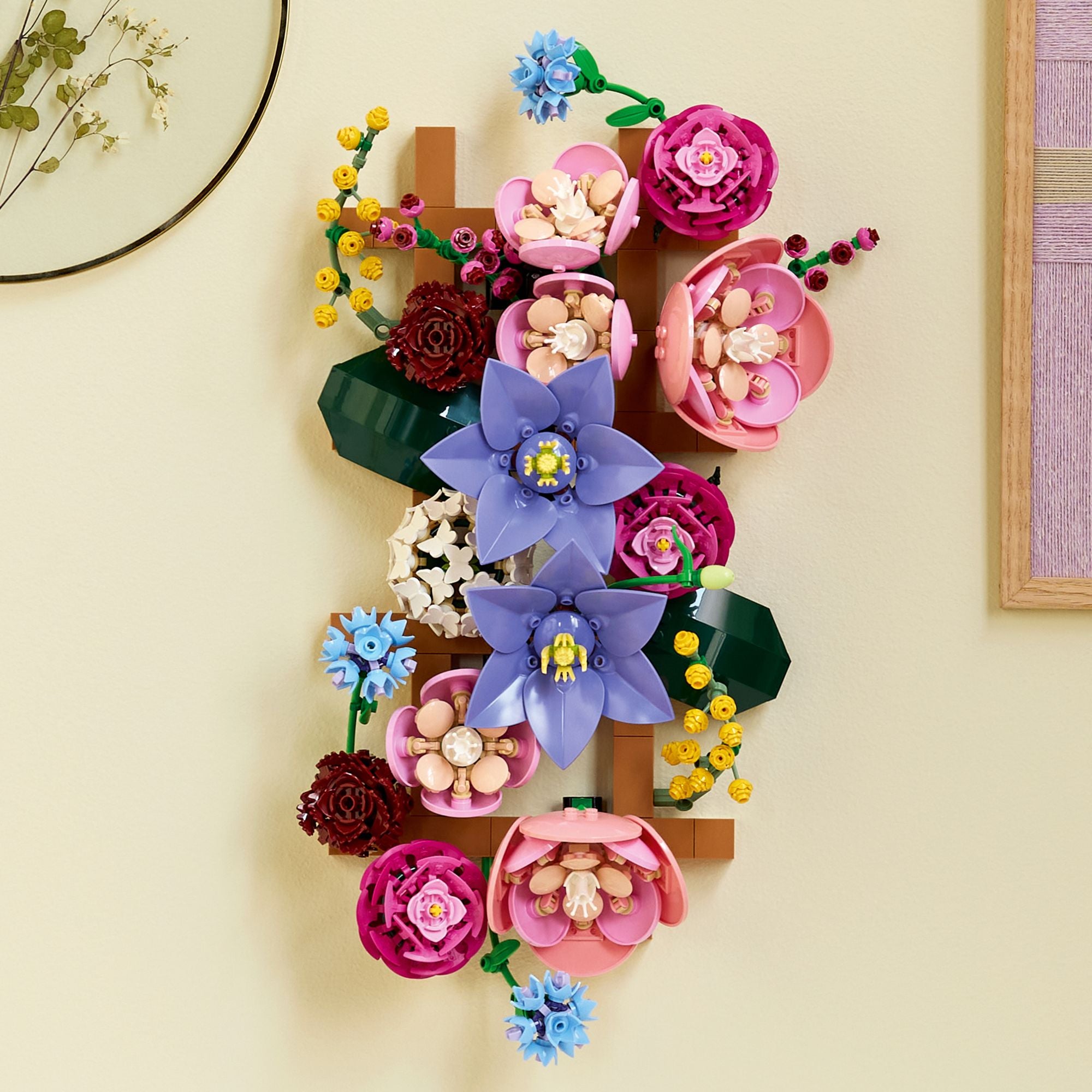 LEGO® BOTANICALS Flower Wall - 11503 - Image 3