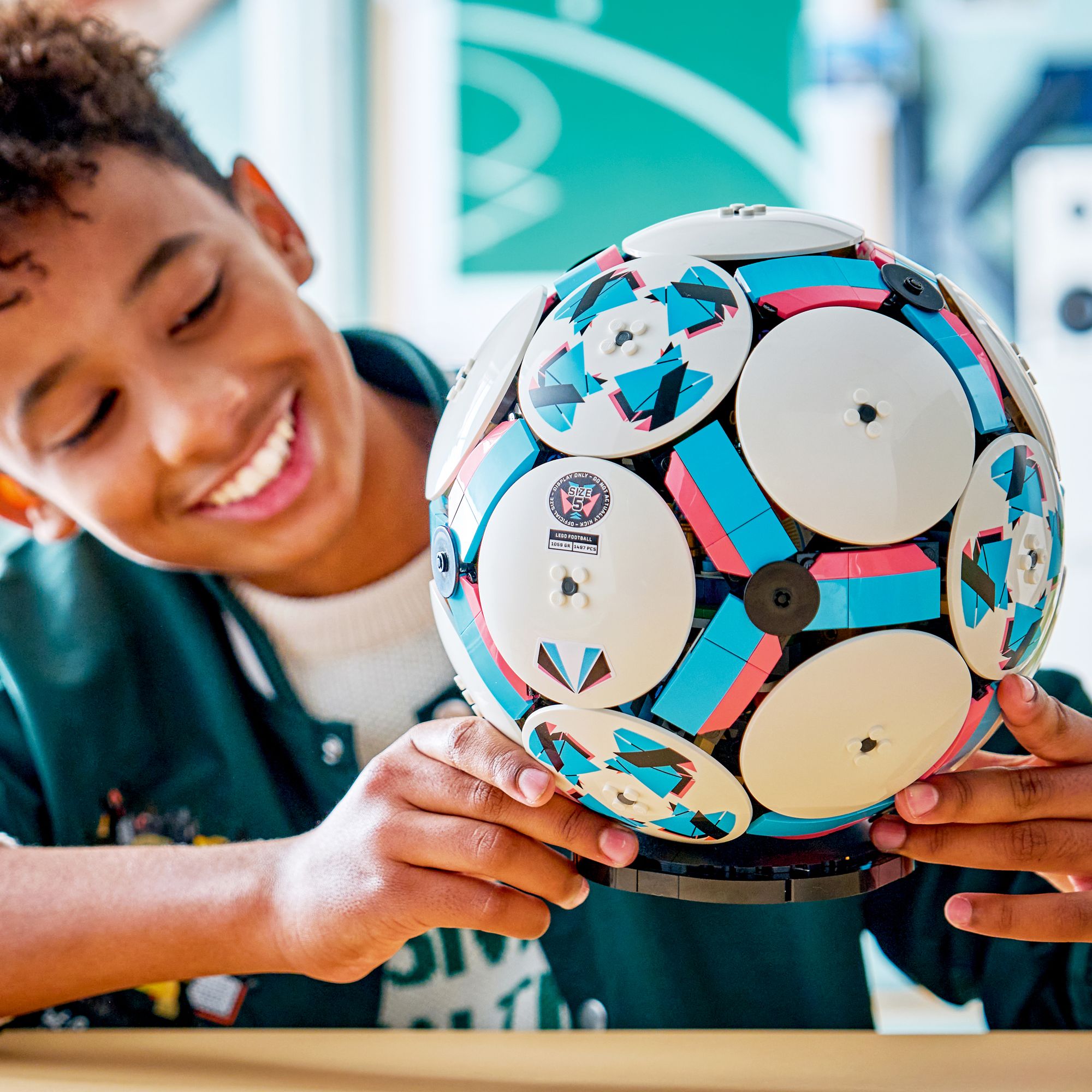 LEGO Editions Sports Soccer Ball 43019 - Image 4