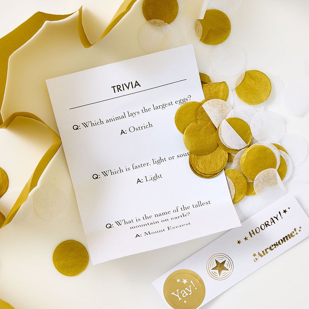 Golden Party Crackers Set of 6 - Image 2
