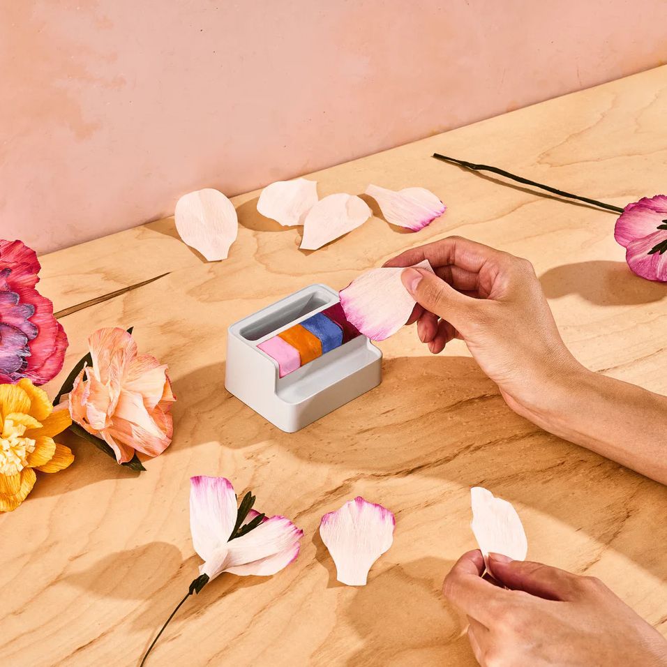 Paper Flower Bouquet Kit - Meditative Craft Kits - Image 2