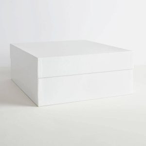 Vanilla Robe Box