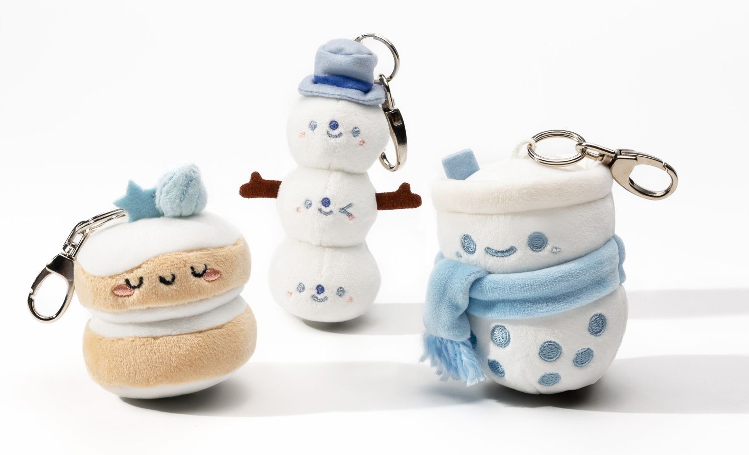 Smoko Winter Wonderland Plush Keychain Blind Box - Image 2