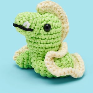 Murphy the Electric Eel Learn to Crochet Kit