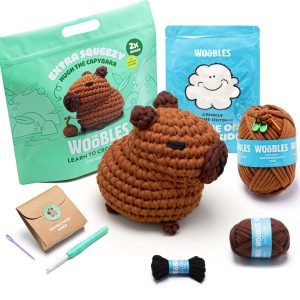 Hugh the Capybara Extra Squeezy Learn to Crochet Kit