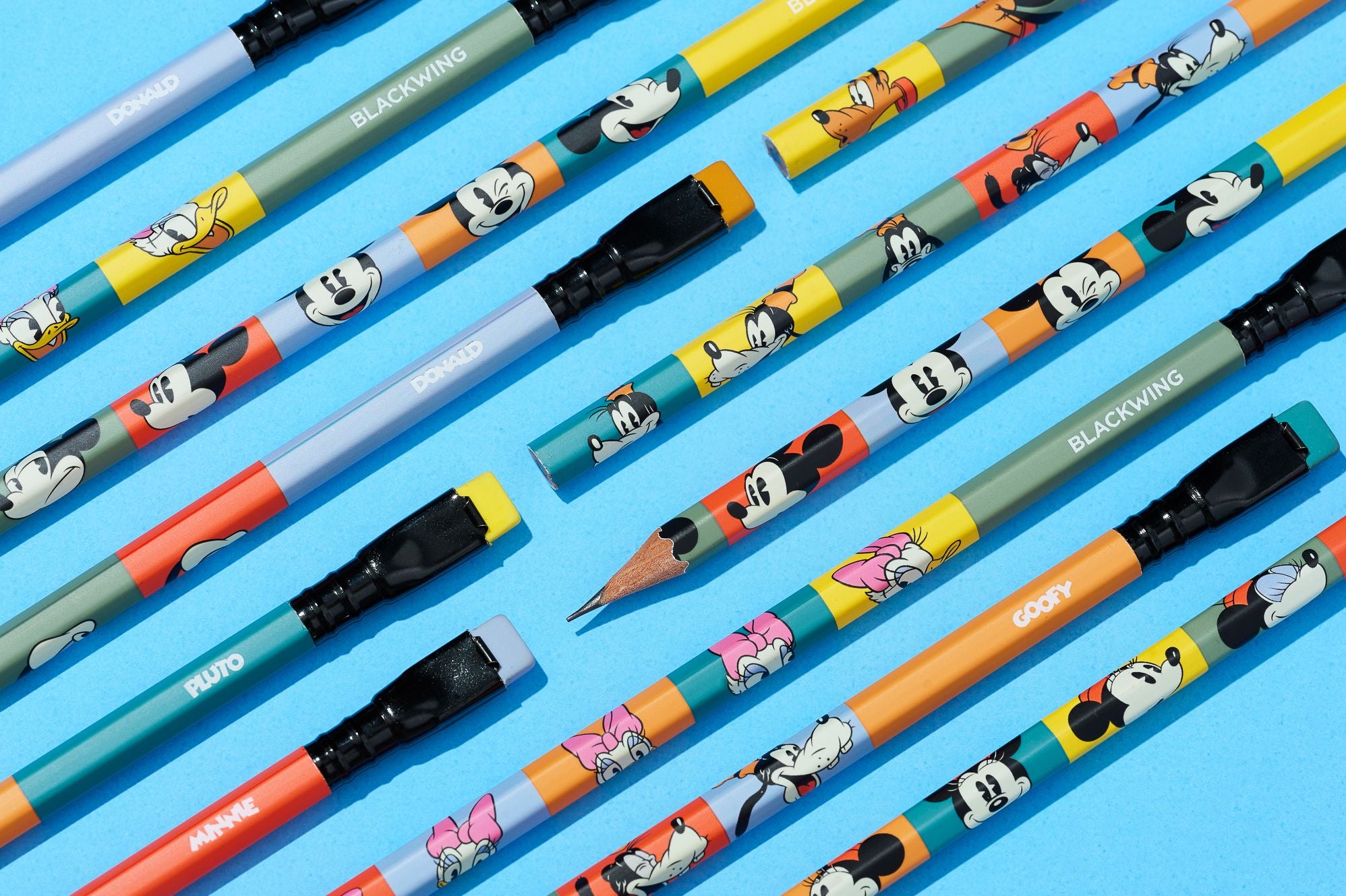 Blackwing Mickey and Friends Pencil 12 Pack - Image 4