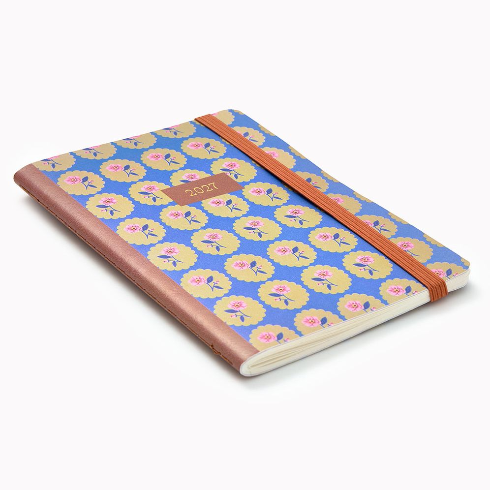2026-2027 Paper Source Tapestries Monthly Pocket Planner - Image 4