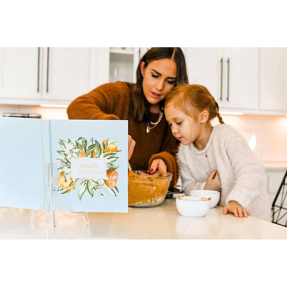 Family Recipe Book & Keepsake Journal - Image 4