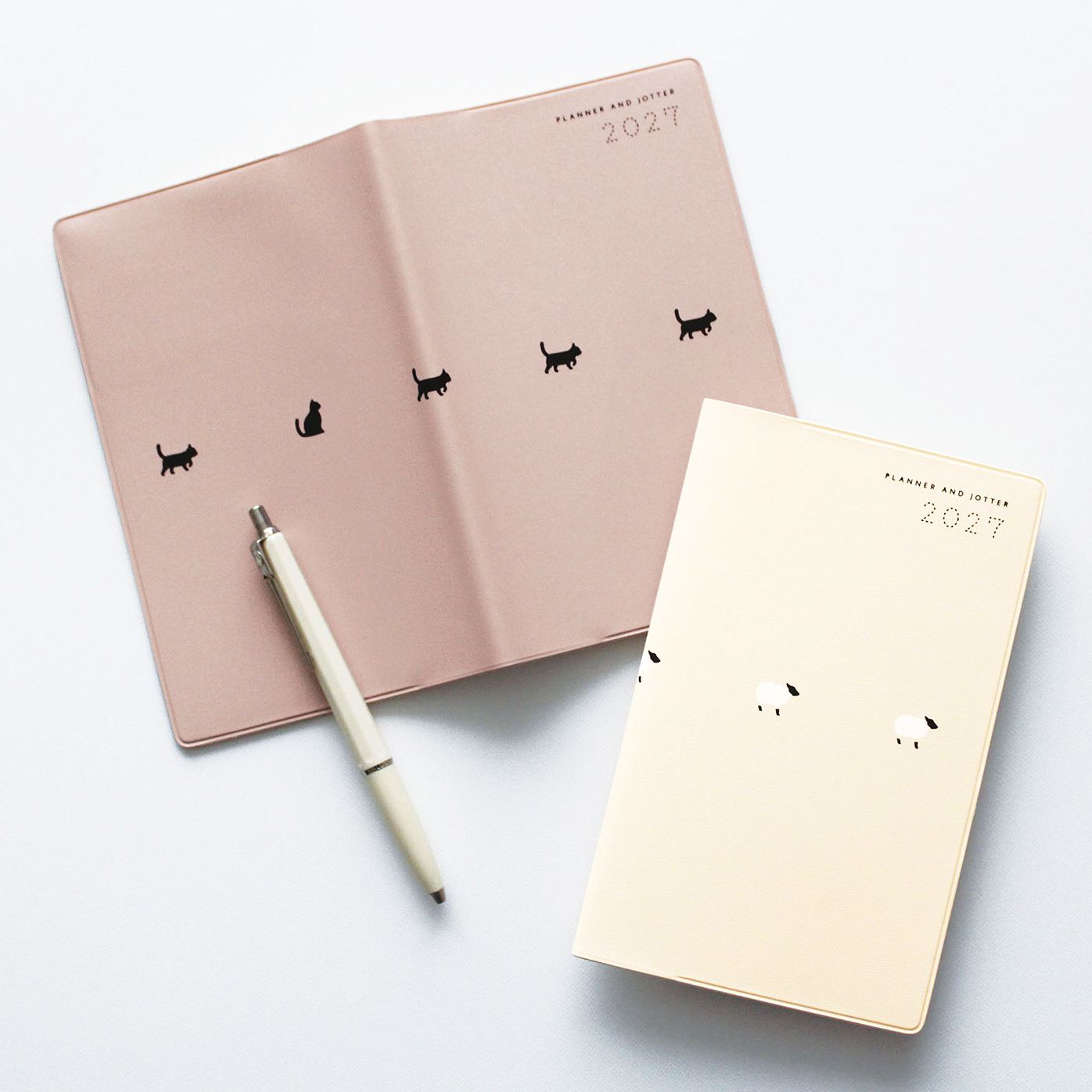 2027 Matoka Compact Monthly Diary Viisi Cat - Image 2