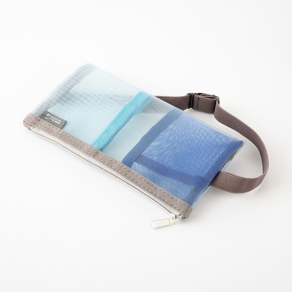 Midori Blue Mesh Book Band Pen Case: B6 - A5 - Image 2