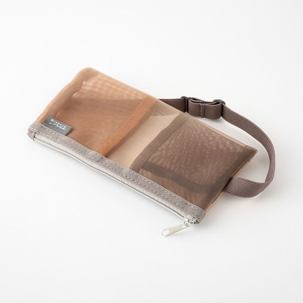 Midori Brown Mesh Book Band Pen Case: B6 - A5 - Image 2