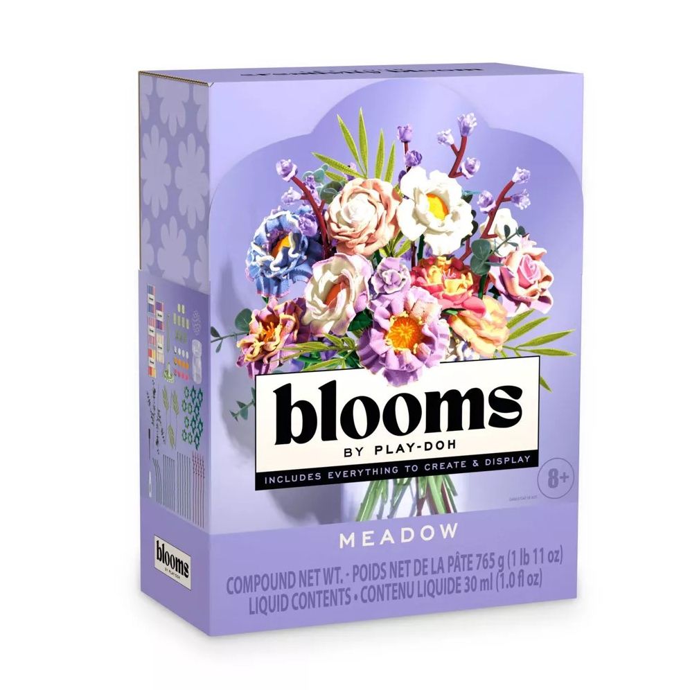 Play Doh Blooms Meadow Bouquet Kit