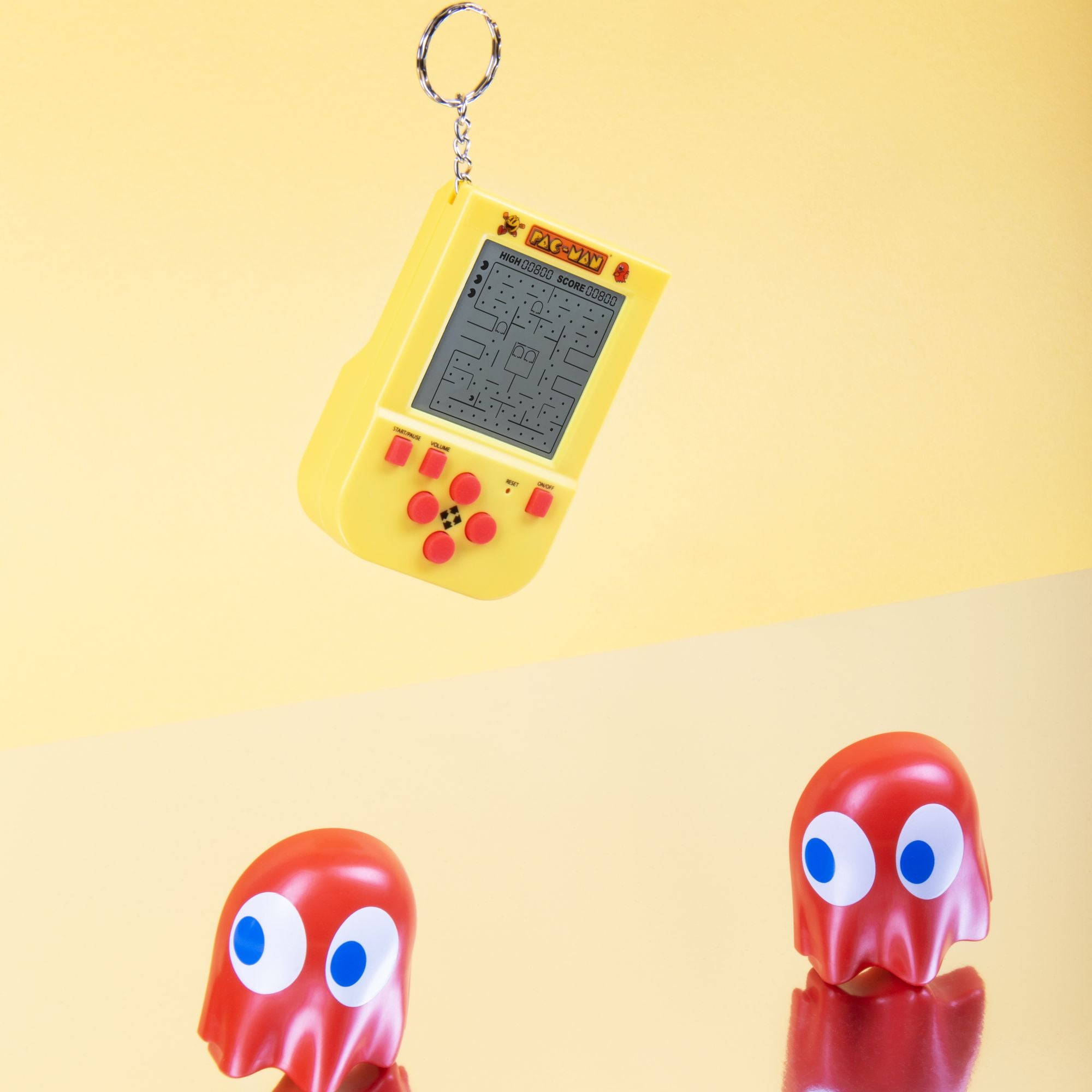 Pac-Man Keyring Arcade Game - Image 3