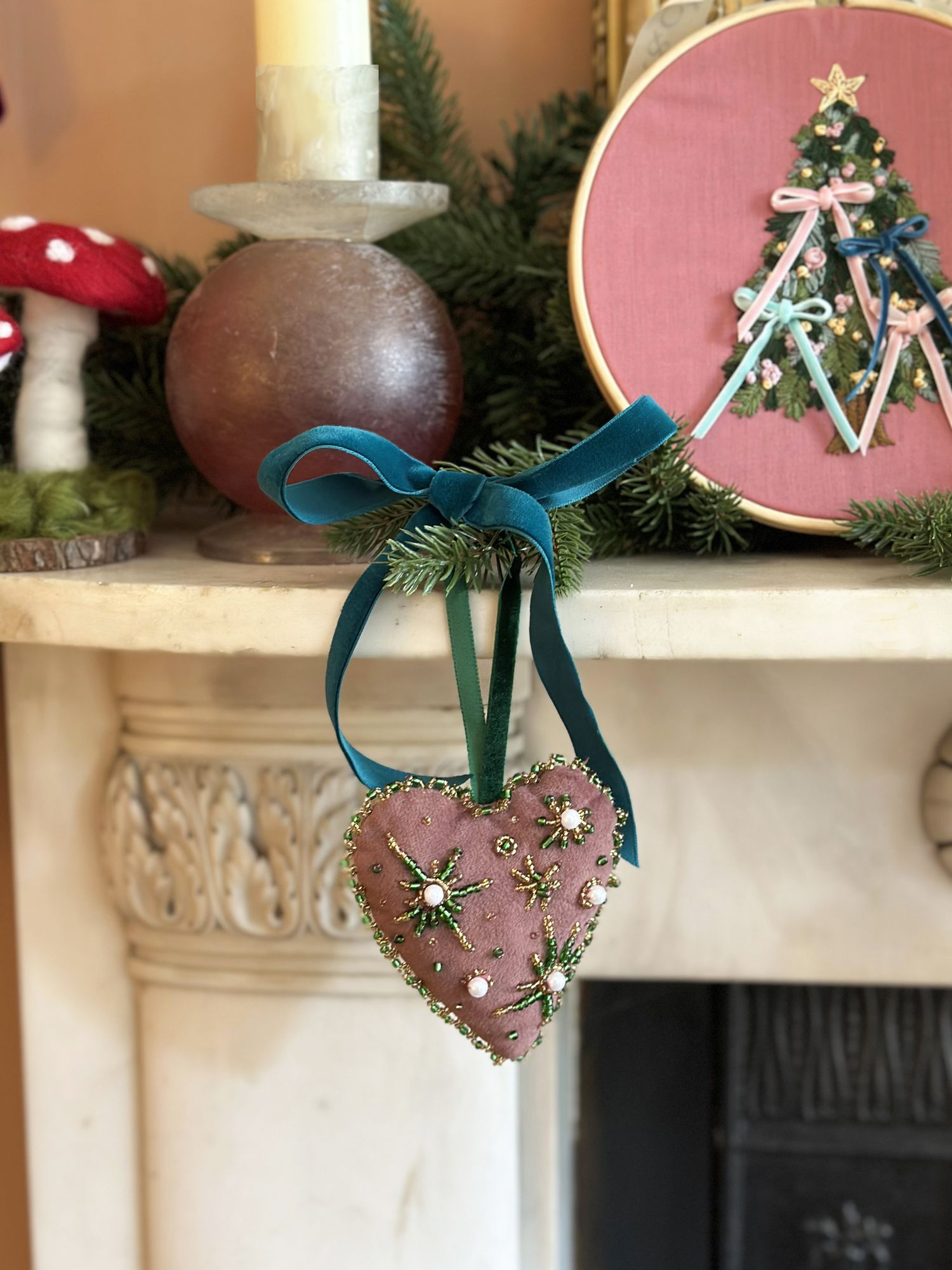 MakeBox & Co The Velvet Heart Ornament - Image 7