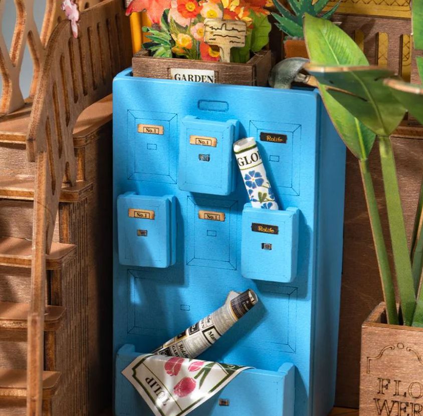 DIY Book Nook of Garden House - Image 7
