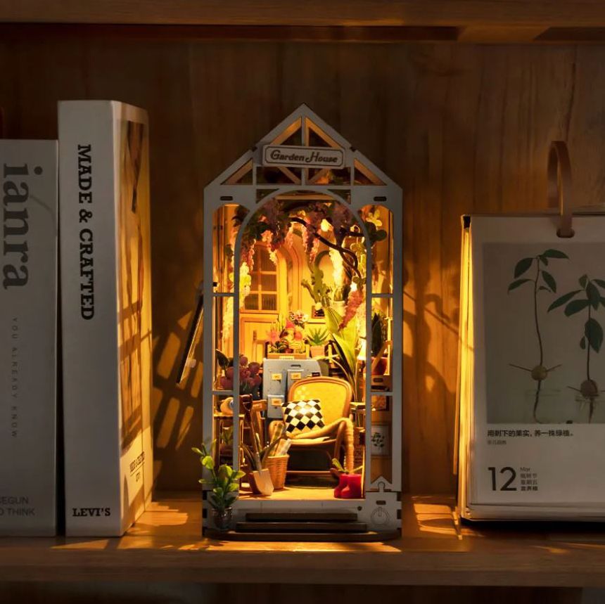 DIY Book Nook of Garden House - Image 9