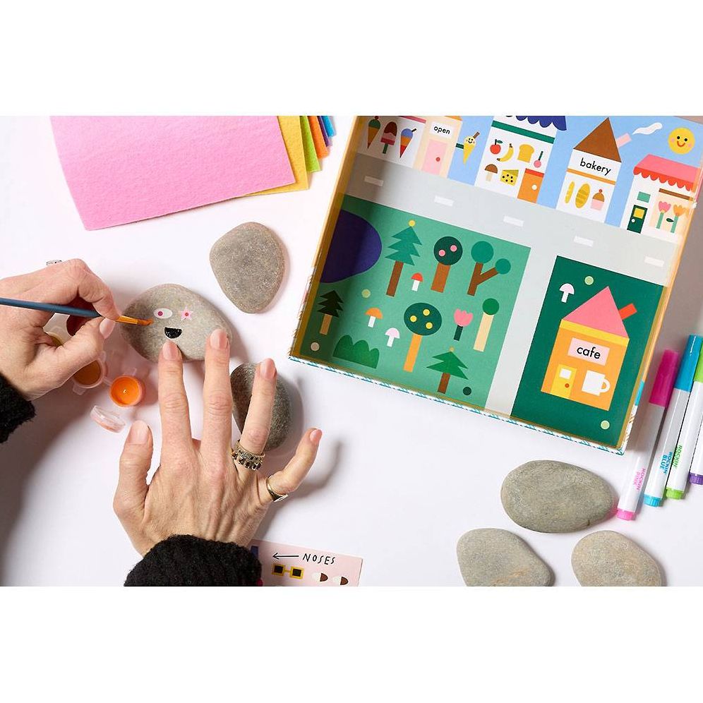 Kid's Rock Painting Kit: Cool Faces - Image 10