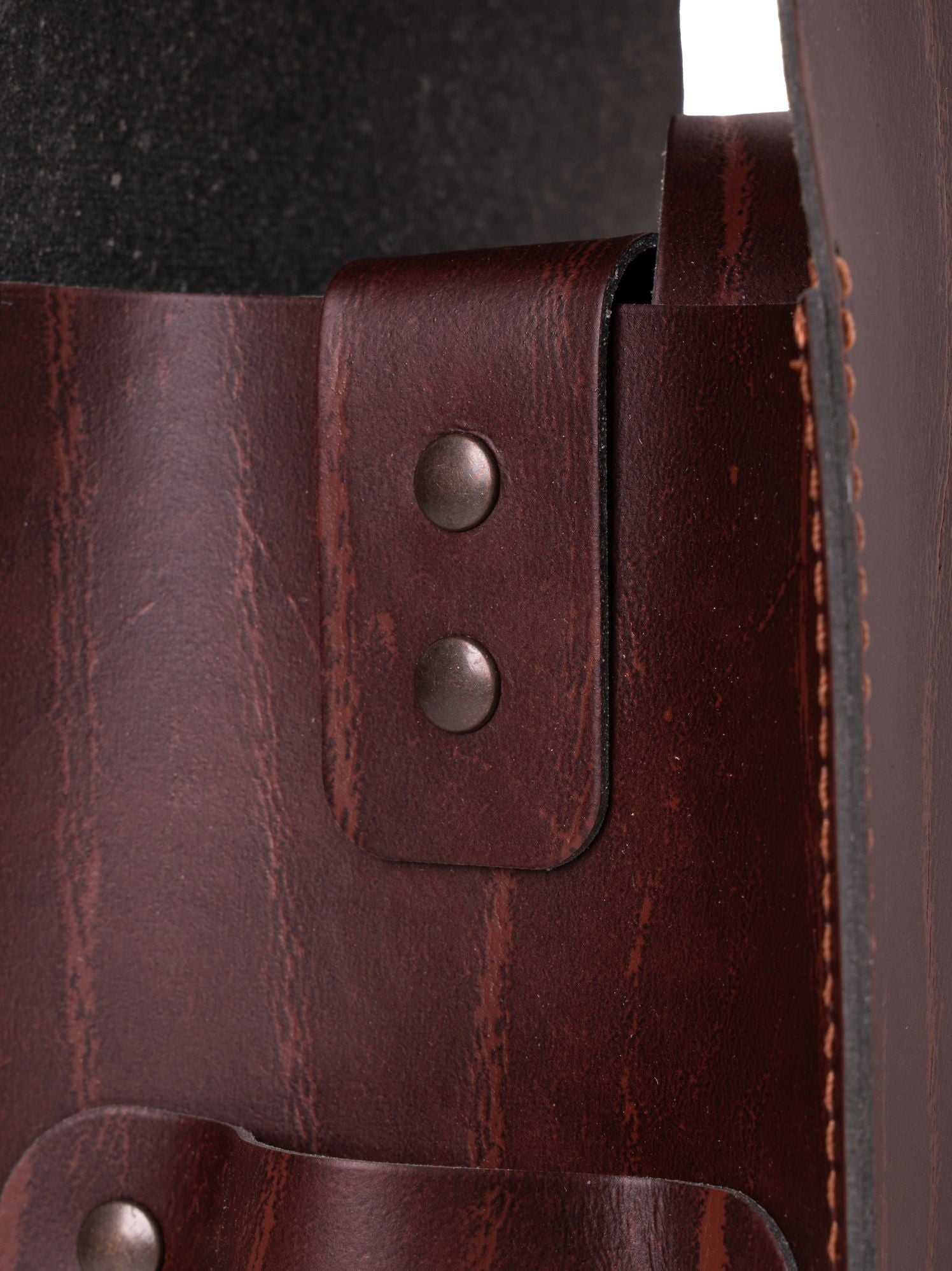 Recycled Leather Wine Bottle Holder - Image 4