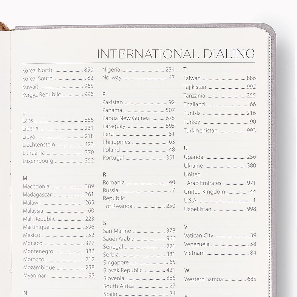 2026-2027 Paper Source Gray Lilac Leather 18-Month Weekly Desk Planner - Image 6