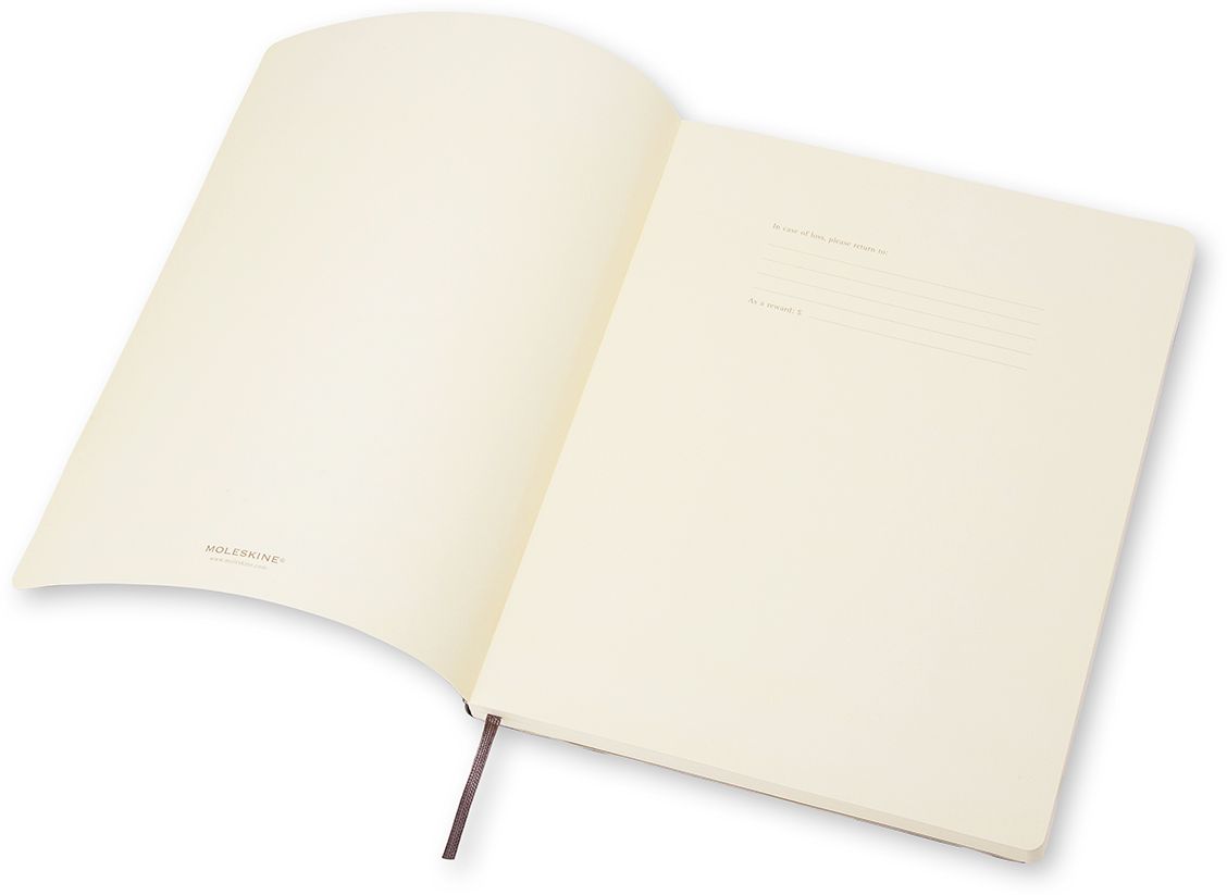 Moleskine Classic Notebook. Extra Large. Squared. Black. Soft Cover (7.5 x 10) - Image 3